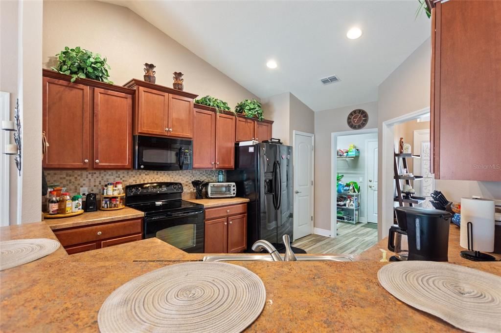 Active With Contract: $375,000 (4 beds, 2 baths, 1760 Square Feet)