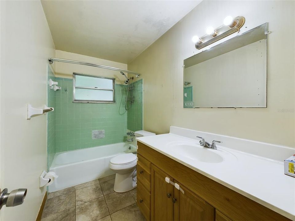 待售: $260,000 (3 贝兹, 2 浴室, 1312 平方英尺)