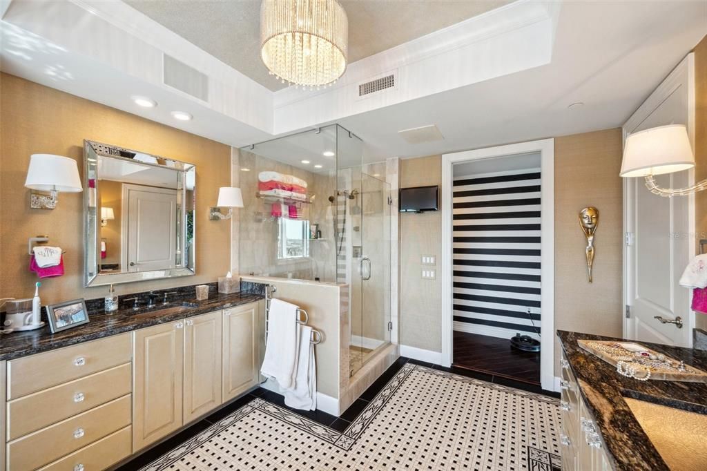 Primary bathroom details, double sink, tub AND shower!