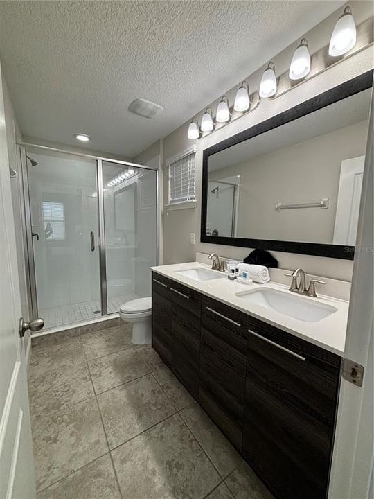 BEDROOM 2 BATHROOM TWIN VANITIES