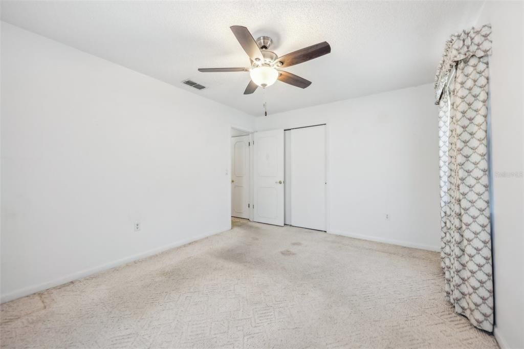 For Sale: $255,000 (2 beds, 2 baths, 1482 Square Feet)