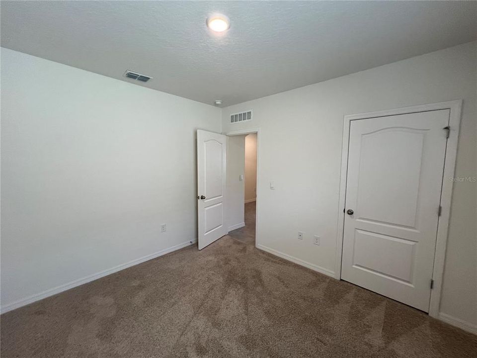 For Rent: $2,200 (3 beds, 2 baths, 1685 Square Feet)