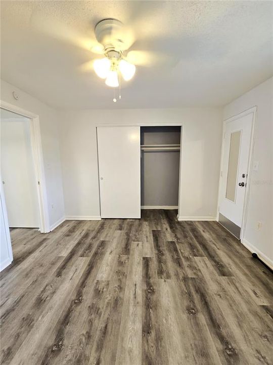 For Rent: $1,250 (1 beds, 1 baths, 585 Square Feet)