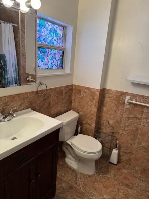 For Rent: $1,650 (1 beds, 1 baths, 600 Square Feet)