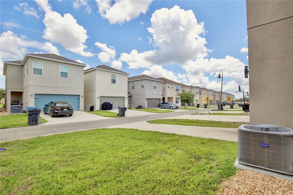 For Sale: $350,000 (3 beds, 2 baths, 1879 Square Feet)