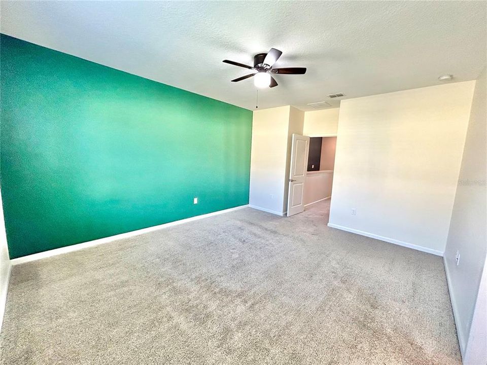 For Rent: $2,500 (3 beds, 2 baths, 1741 Square Feet)