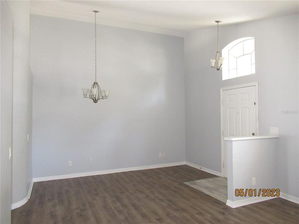 For Rent: $2,100 (3 beds, 2 baths, 1440 Square Feet)