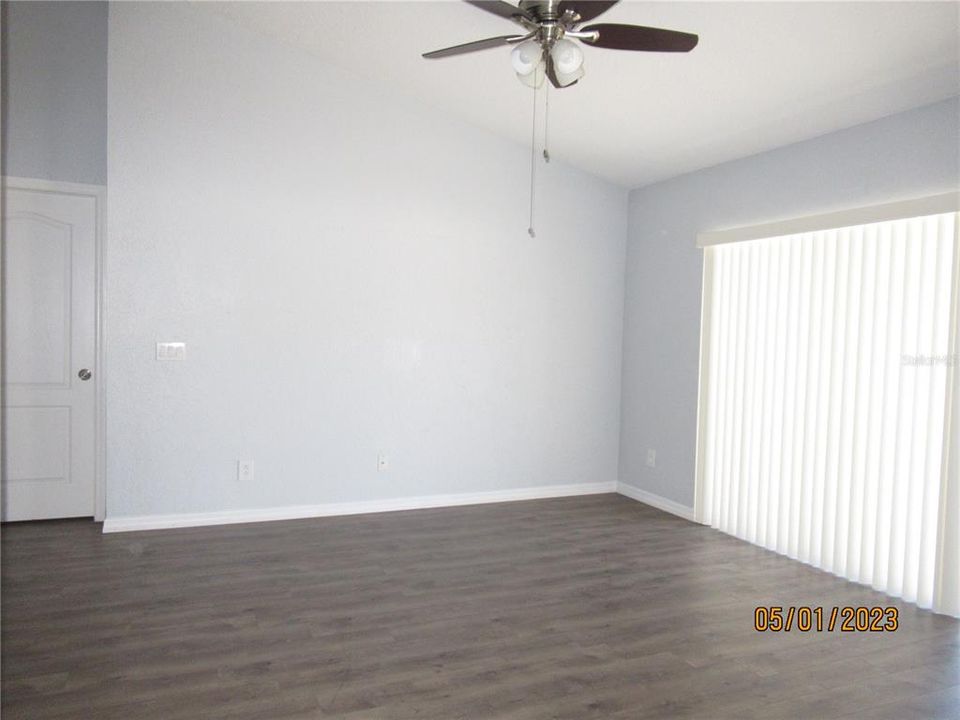 For Rent: $2,100 (3 beds, 2 baths, 1440 Square Feet)