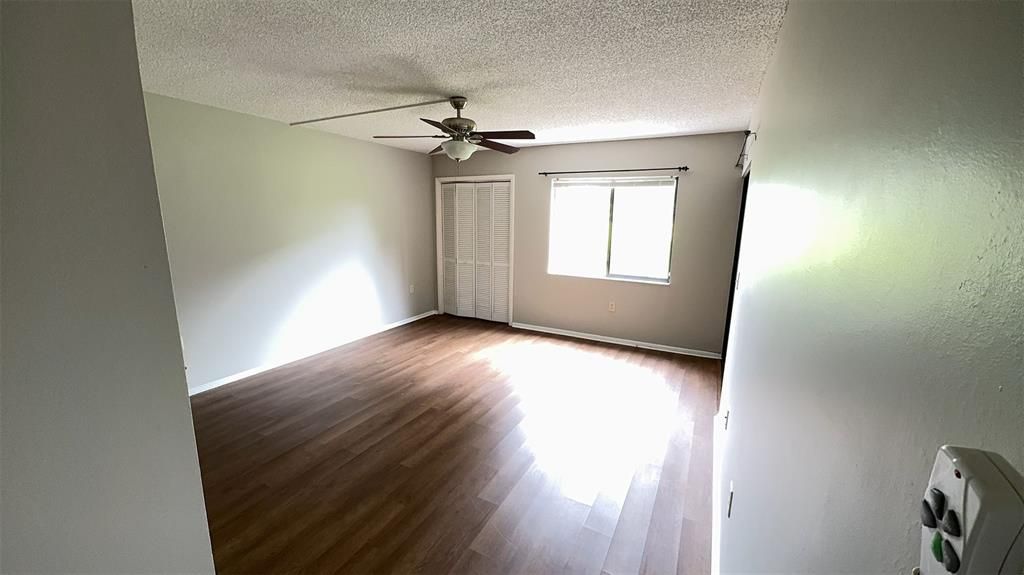 For Rent: $2,000 (2 beds, 2 baths, 1151 Square Feet)