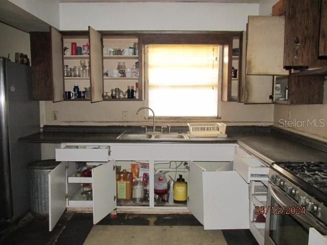 En Venta: $208,900 (3 camas, 2 baños, 2148 Pies cuadrados)