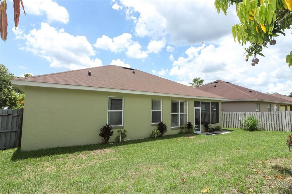 For Sale: $425,000 (3 beds, 2 baths, 1687 Square Feet)