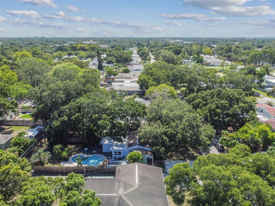 Active With Contract: $450,000 (3 beds, 2 baths, 1025 Square Feet)