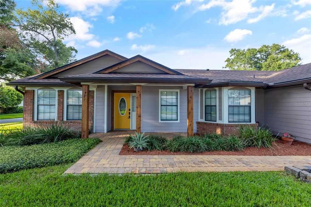 Active With Contract: $500,000 (4 beds, 2 baths, 1860 Square Feet)