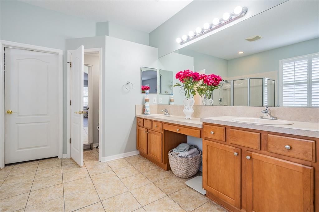 Master Bathroom, double vanities, huge walk in closet, Separate tub and shower.