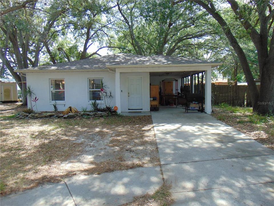 For Sale: $314,000 (3 beds, 2 baths, 1220 Square Feet)