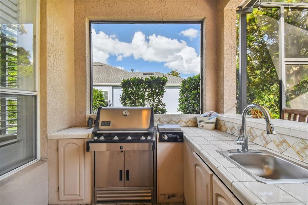 Active With Contract: $875,000 (4 beds, 3 baths, 3592 Square Feet)