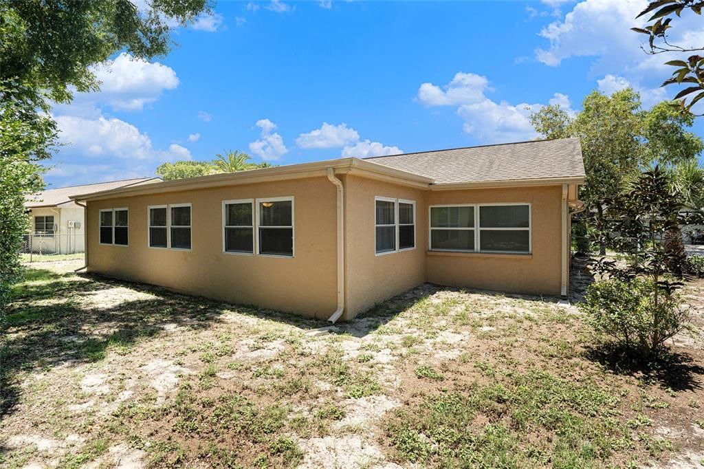 For Sale: $279,900 (3 beds, 2 baths, 1828 Square Feet)