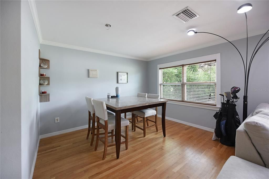 For Sale: $335,000 (2 beds, 2 baths, 1200 Square Feet)