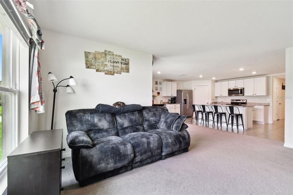 Active With Contract: $340,000 (4 beds, 2 baths, 1846 Square Feet)