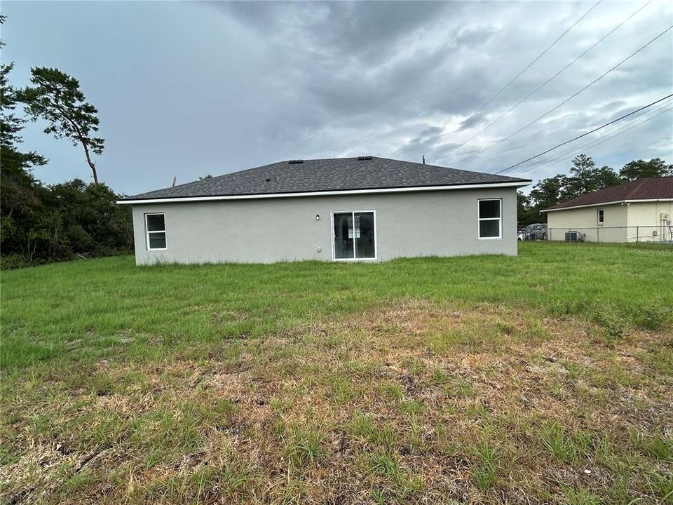 For Sale: $279,900 (4 beds, 2 baths, 1580 Square Feet)