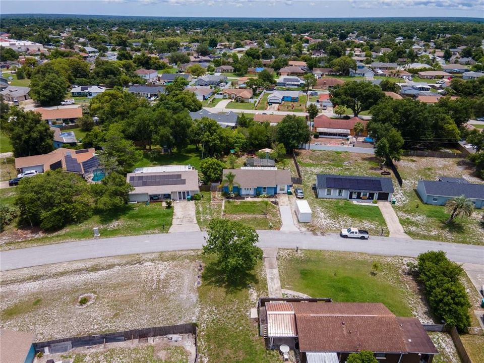 For Sale: $330,000 (3 beds, 2 baths, 1432 Square Feet)