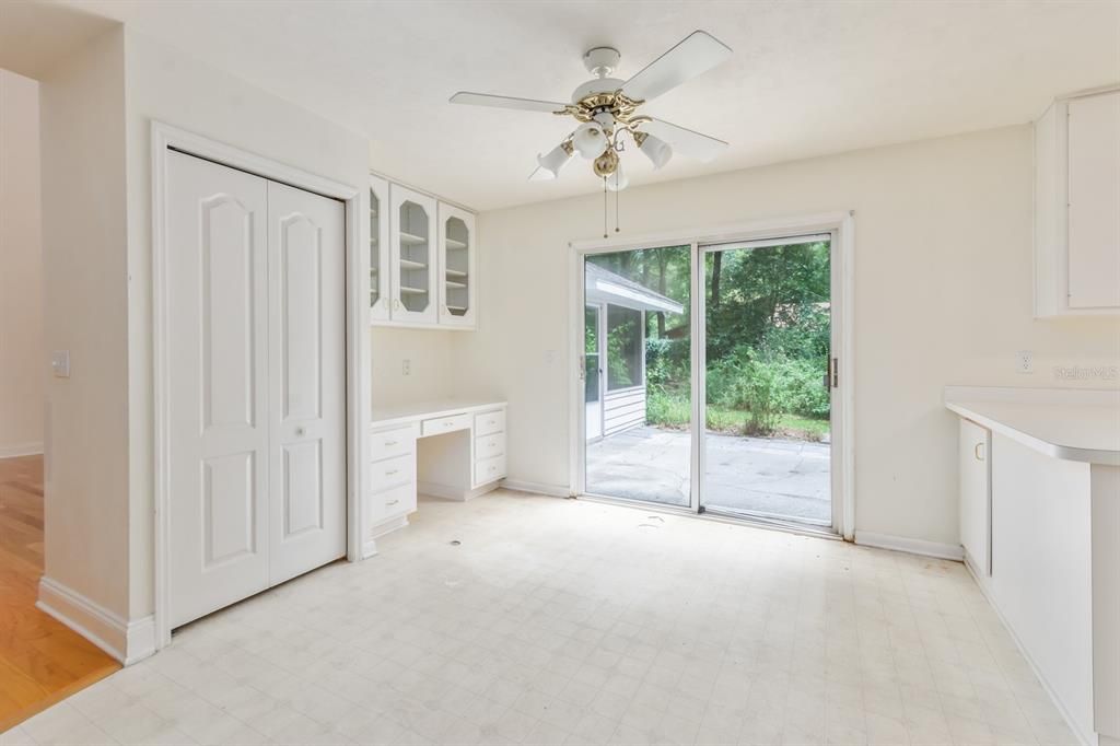 Dining room, sliding glass doors go to backyard