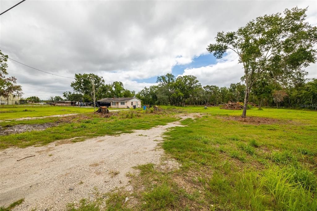 For Sale: $419,900 (3 beds, 2 baths, 1108 Square Feet)