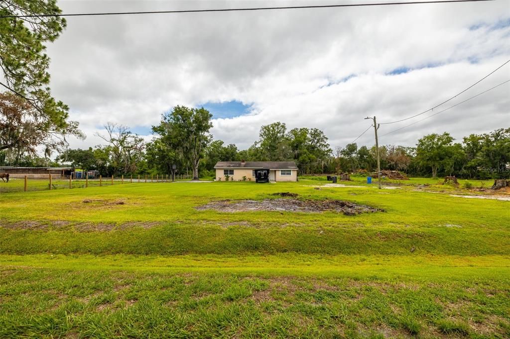 For Sale: $419,900 (3 beds, 2 baths, 1108 Square Feet)