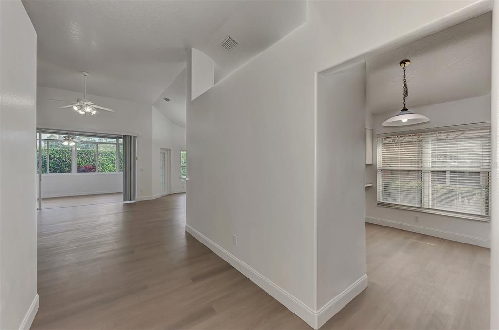 For Sale: $469,900 (2 beds, 2 baths, 1842 Square Feet)