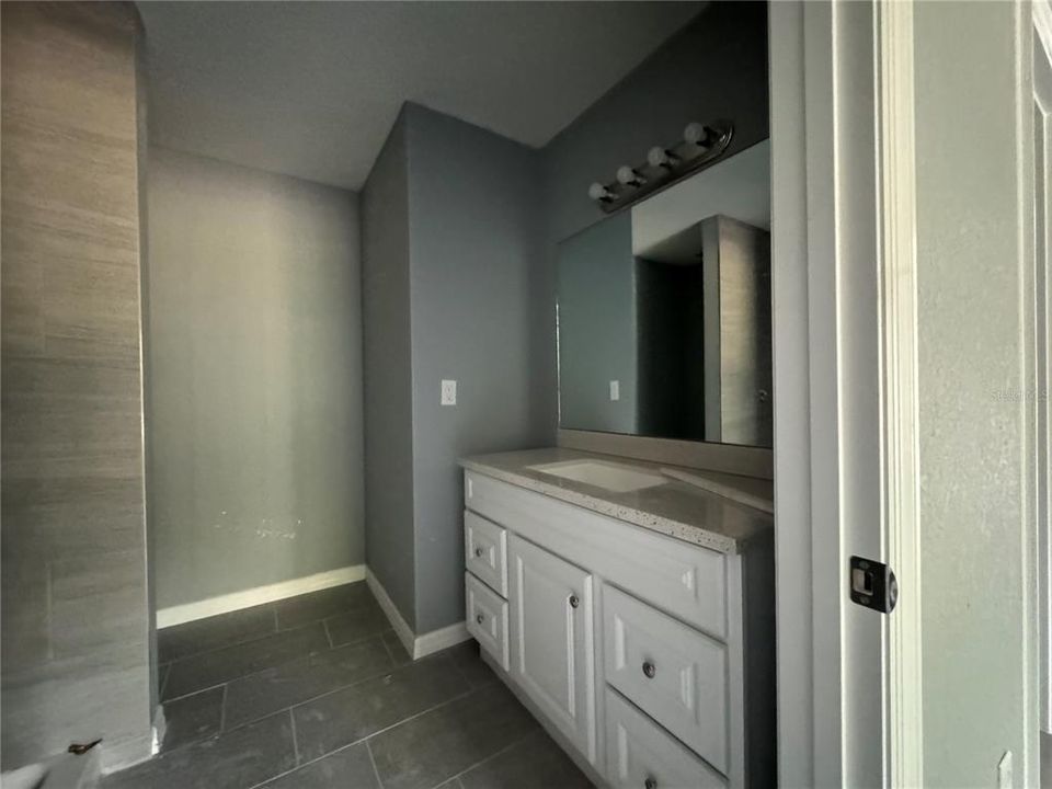 For Sale: $229,000 (3 beds, 2 baths, 1232 Square Feet)