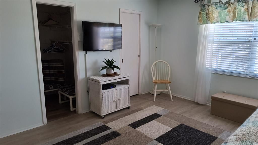 For Rent: $4,000 (2 beds, 2 baths, 1485 Square Feet)