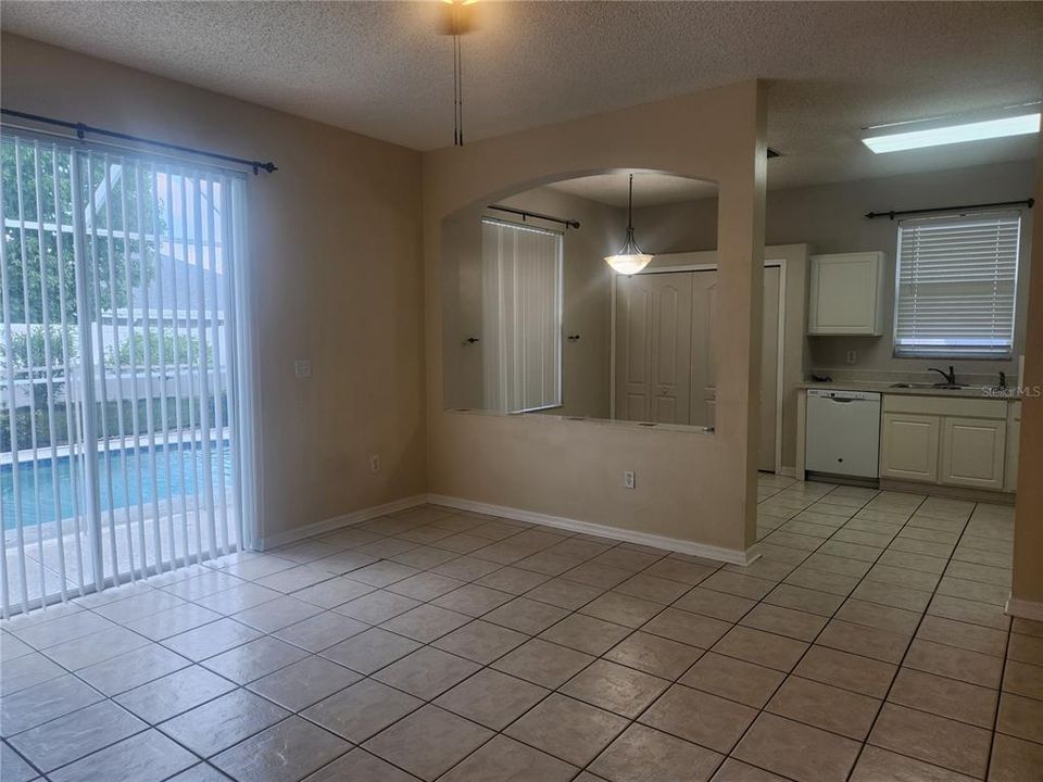 For Rent: $2,600 (3 beds, 2 baths, 1374 Square Feet)