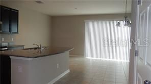 For Rent: $1,995 (3 beds, 2 baths, 1400 Square Feet)