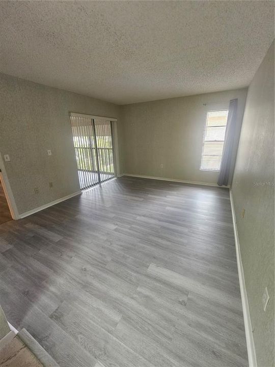 For Rent: $1,700 (2 beds, 2 baths, 924 Square Feet)