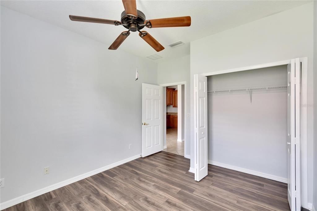 For Sale: $309,000 (2 beds, 2 baths, 1393 Square Feet)