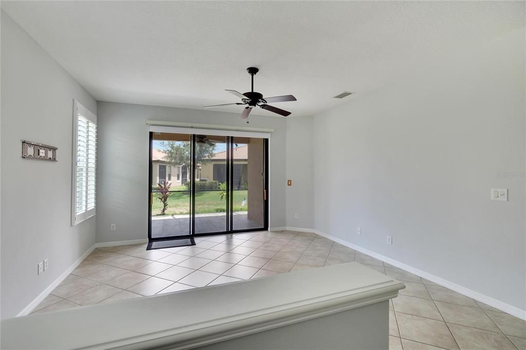 For Sale: $309,000 (2 beds, 2 baths, 1393 Square Feet)