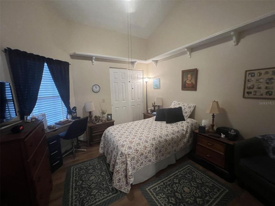 For Sale: $224,600 (2 beds, 2 baths, 1179 Square Feet)