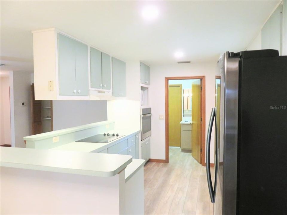 Activo con contrato: $229,000 (2 camas, 2 baños, 1412 Pies cuadrados)