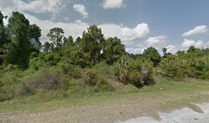 En Venta: $22,900 (0.24 acres)