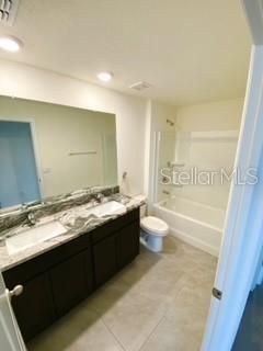 For Rent: $2,750 (4 beds, 2 baths, 2308 Square Feet)