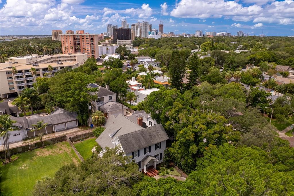 For Sale: $2,495,000 (4 beds, 3 baths, 3259 Square Feet)