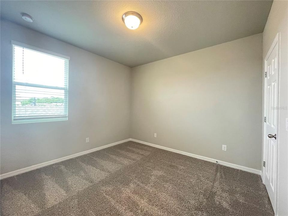 Recently Rented: $2,495 (3 beds, 2 baths, 1621 Square Feet)