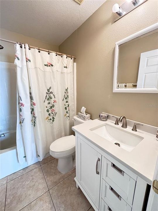 2nd Full Bathroom