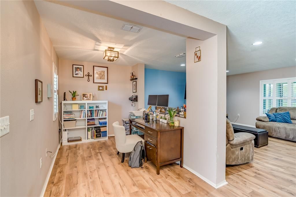 For Sale: $425,000 (3 beds, 2 baths, 2630 Square Feet)