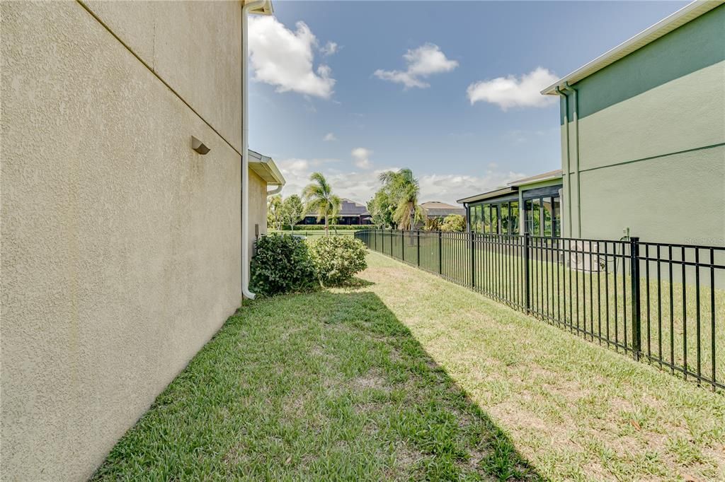 For Sale: $425,000 (3 beds, 2 baths, 2630 Square Feet)