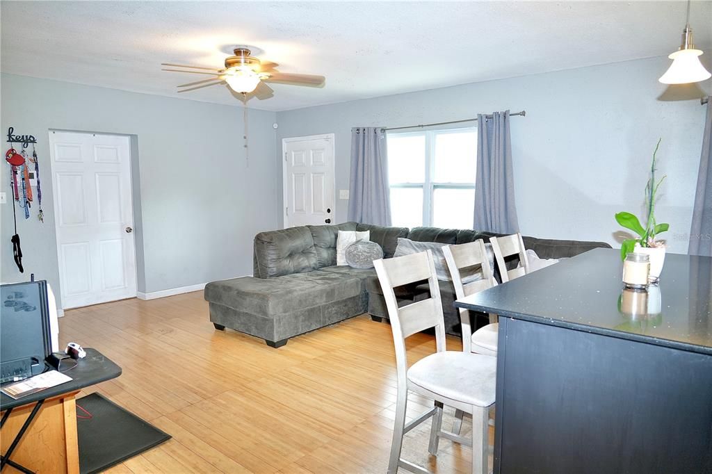 For Sale: $339,000 (4 beds, 1 baths, 1242 Square Feet)