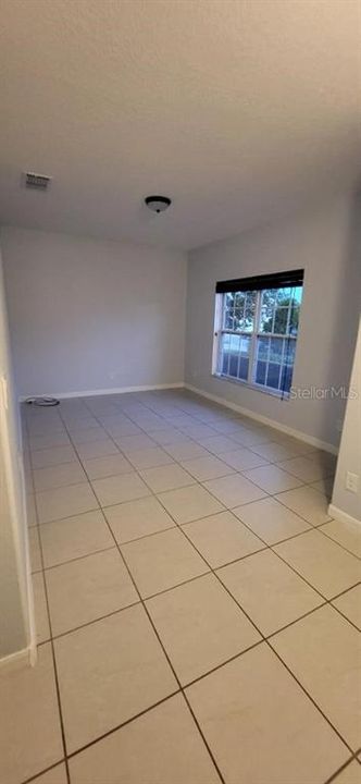 For Rent: $2,200 (3 beds, 2 baths, 1662 Square Feet)