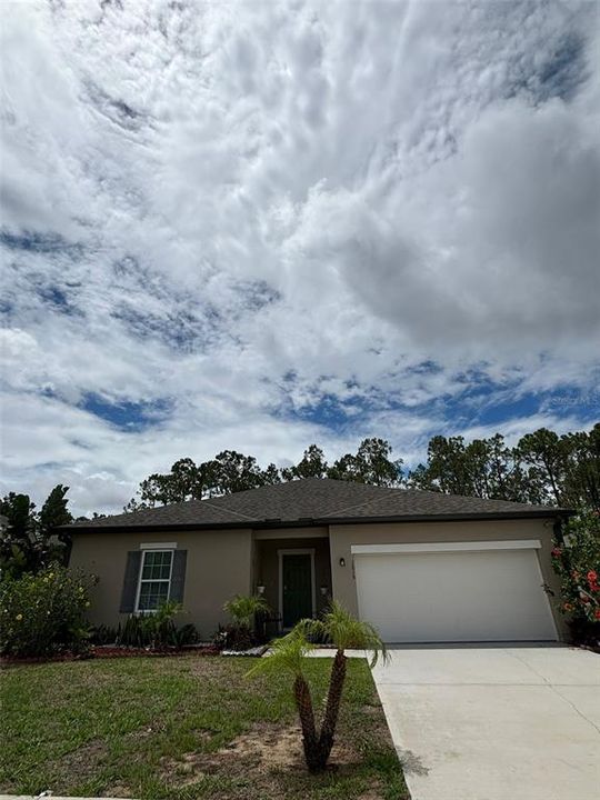 For Sale: $312,000 (3 beds, 2 baths, 1621 Square Feet)