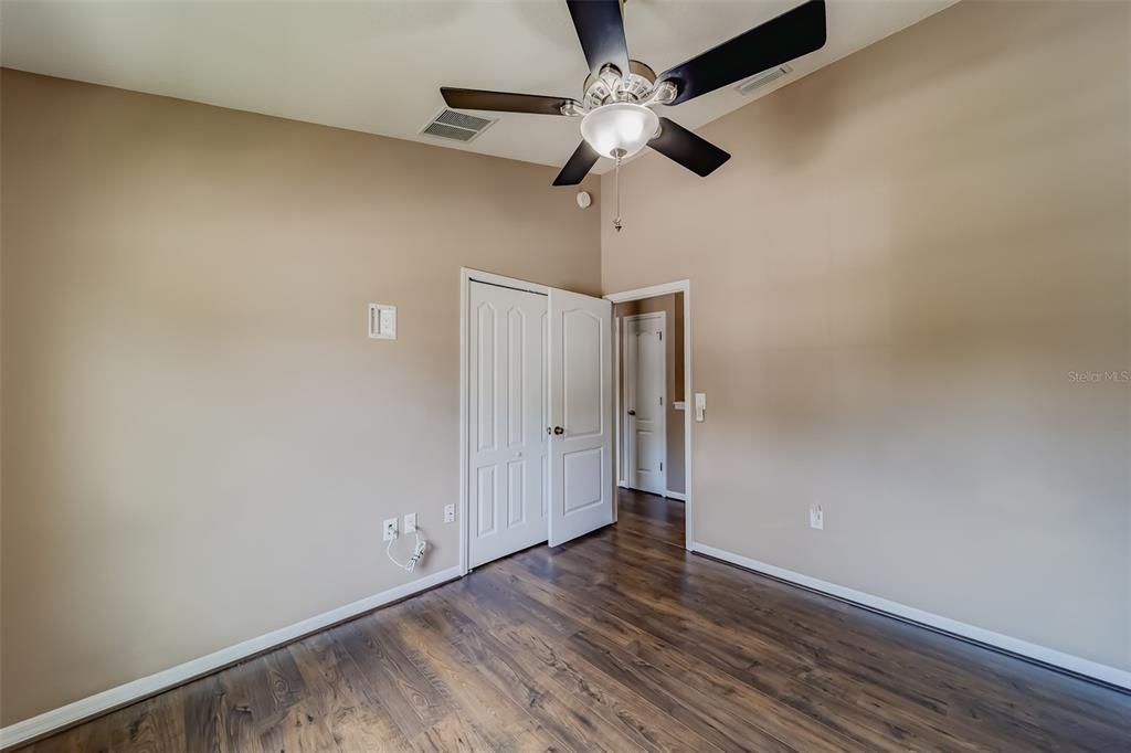 For Sale: $295,500 (3 beds, 2 baths, 1662 Square Feet)