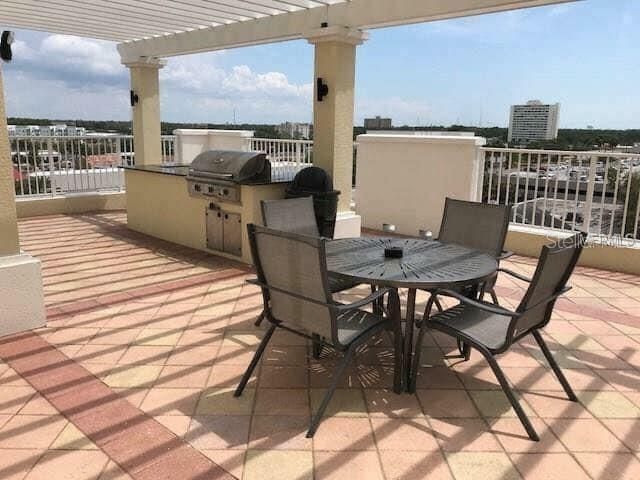 For Rent: $3,475 (1 beds, 2 baths, 1489 Square Feet)